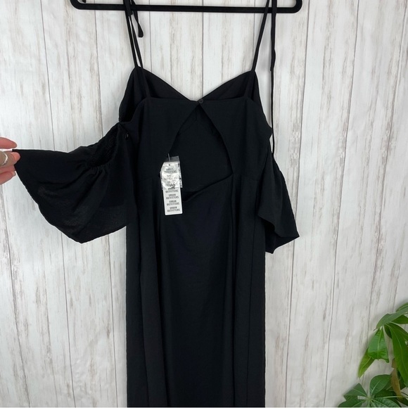 Urban Outfitters NWT little black dress with slit Small - Picture 9 of 14